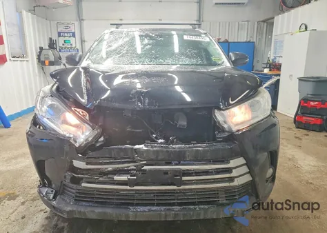 2017 Toyota Highlander Se из США, поврежденный, VIN 5TDJZRFH8HS471253